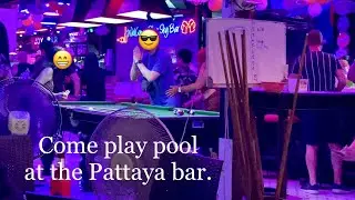 Come play pool at the Pattaya bar. 🎱
