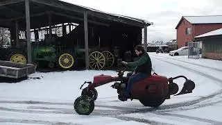David Bradley Tri-Trac @ HappyOldIron Antique tractors in Belgium