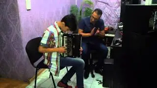 Seymur Hesenov - La foule and fou rire