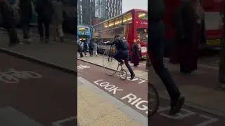 Clash of Victorian elegance and modern city hustle: #bike #penny #travel #unique #farthing #funny