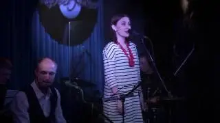James Band 