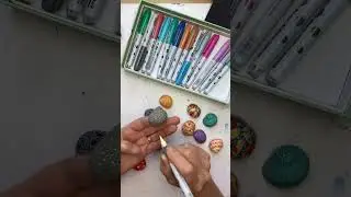 Painting snail shells to test out Aartx markers #acrylic