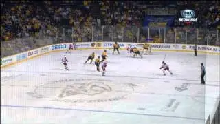 Hockey IQ - Danny DeKeyser fakes out Pekka Rinne with the bank pass to Henrik Zetterberg