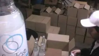 SanTasti Labeling Party - 2000 labels at 2000% speed