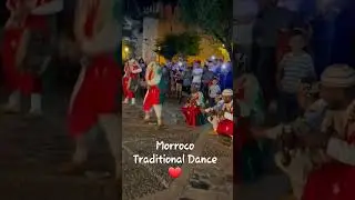 #love #morroco #traditional #dance #Happiness #bestdayever best day #bluecity