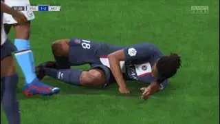 FIFA 23 PS5 - commentator 'clean challenge'  - Referee 'penalty'