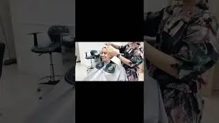 BLONDE PIXIECUT