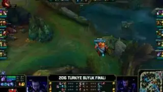 league of legends-T&uuml;rkiye B&uuml;y&uuml;k Finali 2016 DP Caps SUP Naru'yu &ccedil;oşturuyor!!