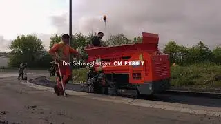 Mit dem CM F180T Fertiger werden schmale Wege zum Kinderspiel!