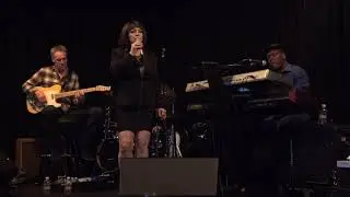 Windy Karigianes - Holding Back the Years - Piazza Lounge, Tuscany Suites, Las Vegas