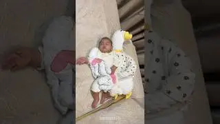 Electric Newborn Baby Pillow with Patting Toy Anti-Startle To Sleep Sideways #homegadgetshaven