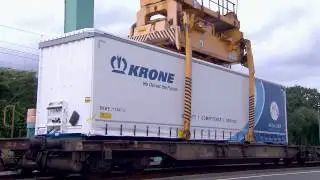 KRONE Mega Liner - Huckepack (DE)