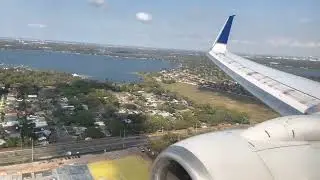 United 737-800 Landing in Orlando (MCO)