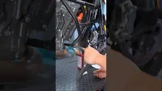 KTM790 Crash Bar Replacement!