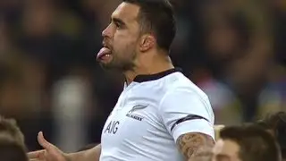 NEW HAKA OF LIAM MESSAM AGAINST FRANCE november 2013