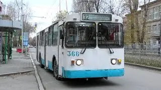 Троллейбус Екатеринбурга БТЗ-5276-01 борт. №366 маршрут 32 на остановке 