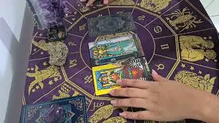 Signo de Peixes - Você sente que algo te impede de avançar e o Tarot revela o caminho que se abre