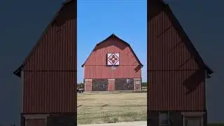 Beautiful Old Red Barn Quilt & Farmhouse Farm - Herscher, IL #shorts #oldhouse #barn #farm #farmland
