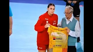 Lorena Ostase - capitan 🤾&zwj;♂️ handbal Romania -debut meci -Se saluta  fani - SALA ORADEA &lsquo;25