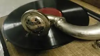 Winding up, Good bye. sweet day to listen to. ( vantage  Record player)