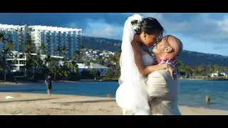 Waialae Beach | Lor + Johnny's Wedding Film