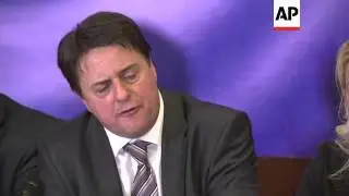 Golden Dawn in joint briefing with leader of UK right-wing party