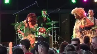 LISA HUNT w/Special  guest! : 