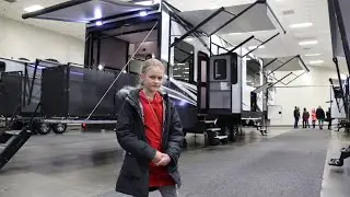 Red Deer RV Show 2019 - выставка кемперов и домов на колесах.