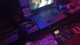 Dawless Live Set (Part 3) &ndash; Elektron Digitakt, Roland S1,  Behringer TD3 | Electronic