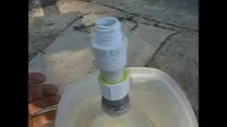 008  HHO easy to make,  Hydrogen Gas measuring device with 1,5 liter Coke  Bottle ,