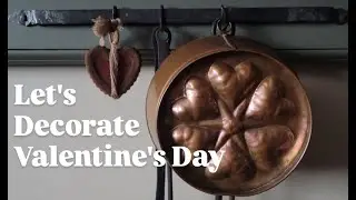 DECORATE WITH THE FAUX PRIMITIVE PANTRY CAKE IN MY FARMHOUSE COLONIAL KITCHEN FOR ST VALENTINE'S DAY