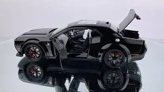 Dodge Challenger Sports Black Chi Zhi Die Cast Model Car  (CZ172)  (83019)
