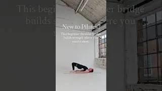✅Beginner shoulder bridge to build glutes, core & back strength. Try it! #pilates #beginnerpilates
