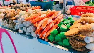 Phnom Penh Night Market and Street Foods | Cambodia