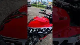 Этот мотоцикл 