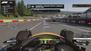 such a comedy moment, pay attention to the virtual mirror