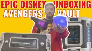 Epic Disney Unboxing: Tesseract & Cosmi Rod from Avengers Vault!