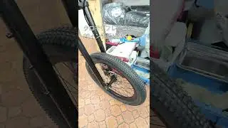 TERN ターン MASHUP マッシュアップ！太いタイヤを履いた折り畳み自転車です！！