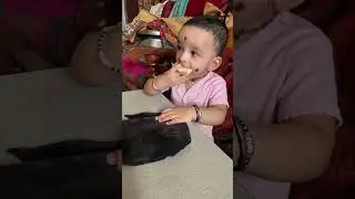 Eat healthy stay healthy momma will be happy #cutebaby