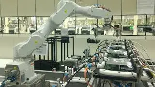 Robot programming (EPSON SPEL+)