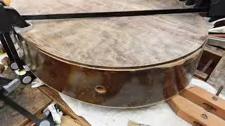 Vintage Gibson Mandobass: Body Work