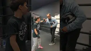 Тренер Логана Пола даёт Джованни &laquo;Найкилу&raquo; Никельзу урок бокса 🥊