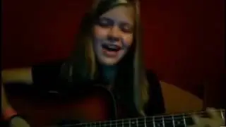 Thriller (acoustic Michael Jackson cover) - Emily Elbert