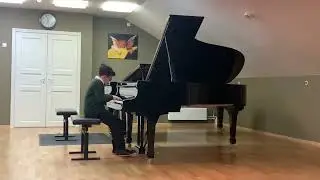 Robert Schumann Fantasiestücke - performed by Konstantin Kuzmin