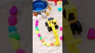 Kids Sensory Play : Construction Theme  #tufftray #sensoryplay #handsonactivitites #kids