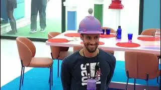 Manuel Rodrigues rodeia Erica Reis e leva resposta: «É um jogo baixo (...) não vale tudo»