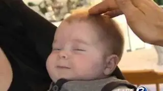 Arno & Mel Carstens introduce their baby