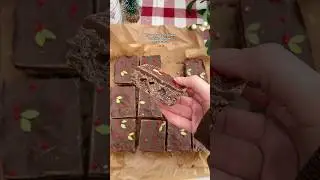 Have you ever tried cornflake bars?❤️ #christmasbaking #shorts #milkchocolate #cornflakes
