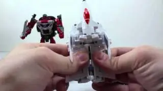 Transformers Combiner Wars Deluxe Brake Neck and Quickslinger Review