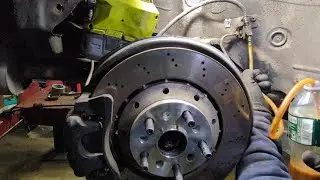 Снятие/слив и разгерметизация Audi RS4 DRC